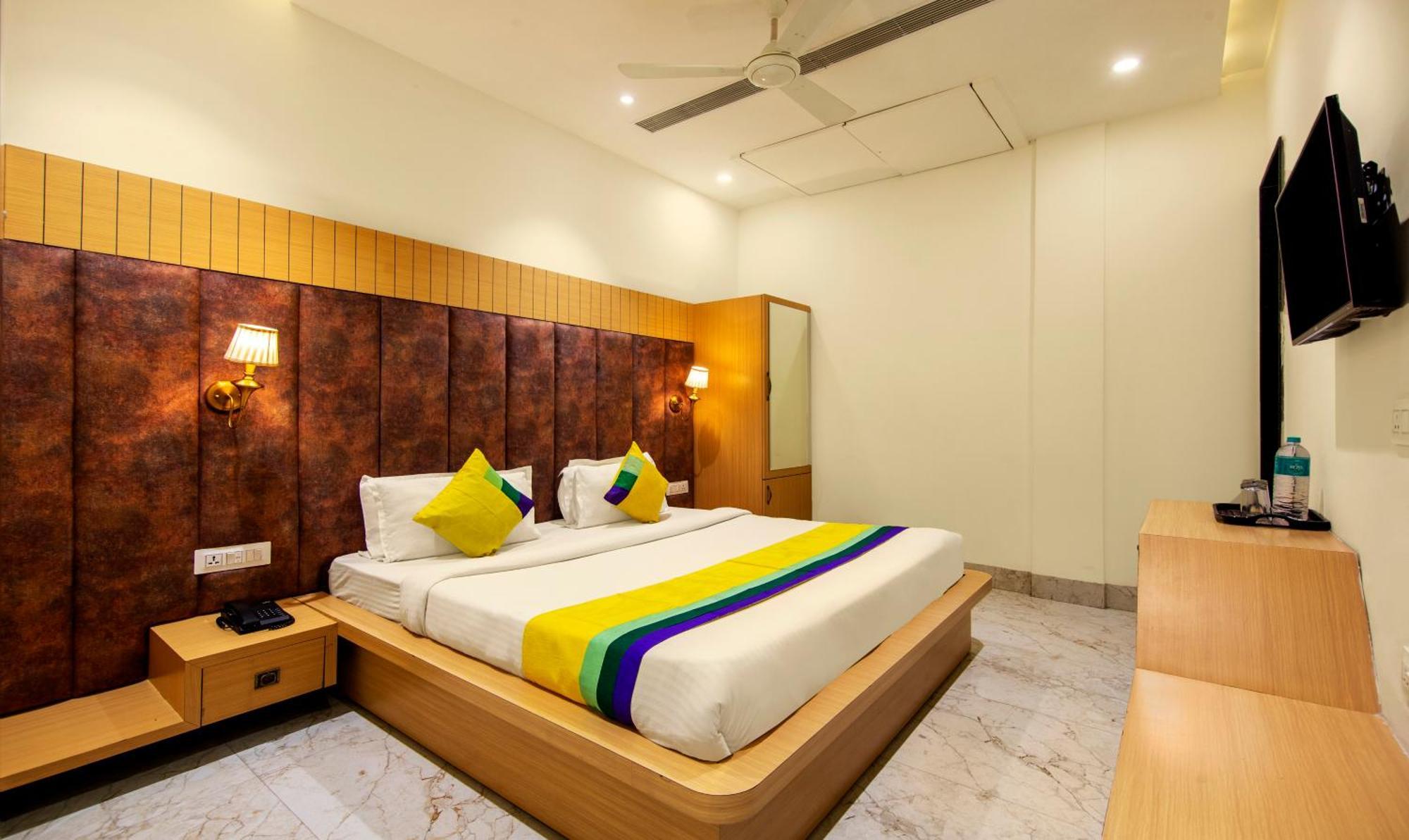 Itsy Hotels Sehdev Residency, Near Golden Temple Amritsar Buitenkant foto