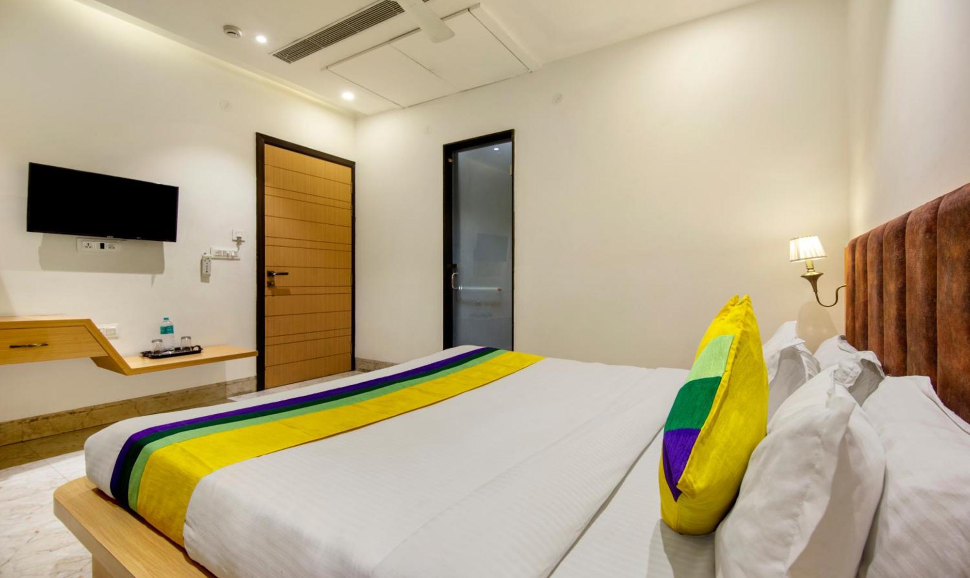 Itsy Hotels Sehdev Residency, Near Golden Temple Amritsar Buitenkant foto