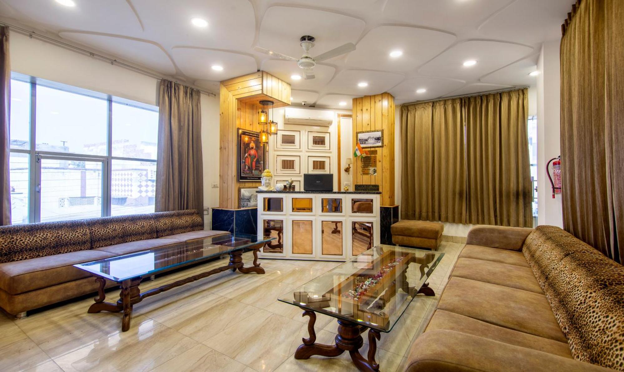Itsy Hotels Sehdev Residency, Near Golden Temple Amritsar Buitenkant foto